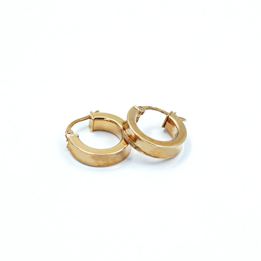 Ladies Yellow Gold Concave Hoop Earring