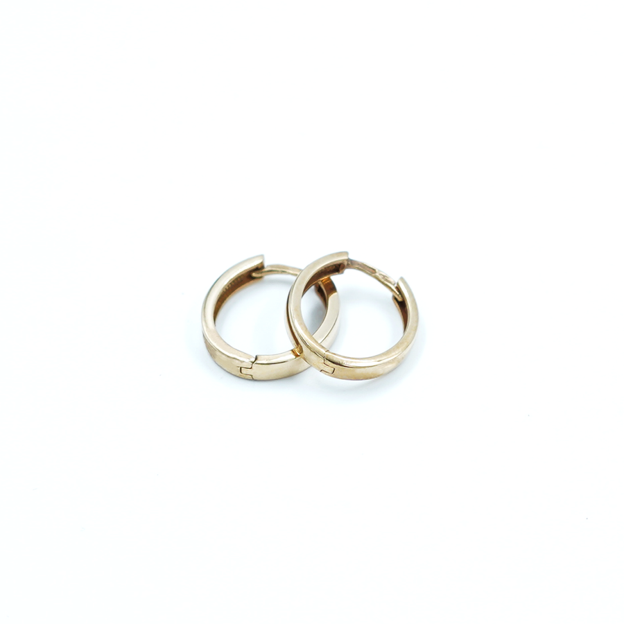 Ladies Yellow Gold Narrow Oval Huggie Earrings