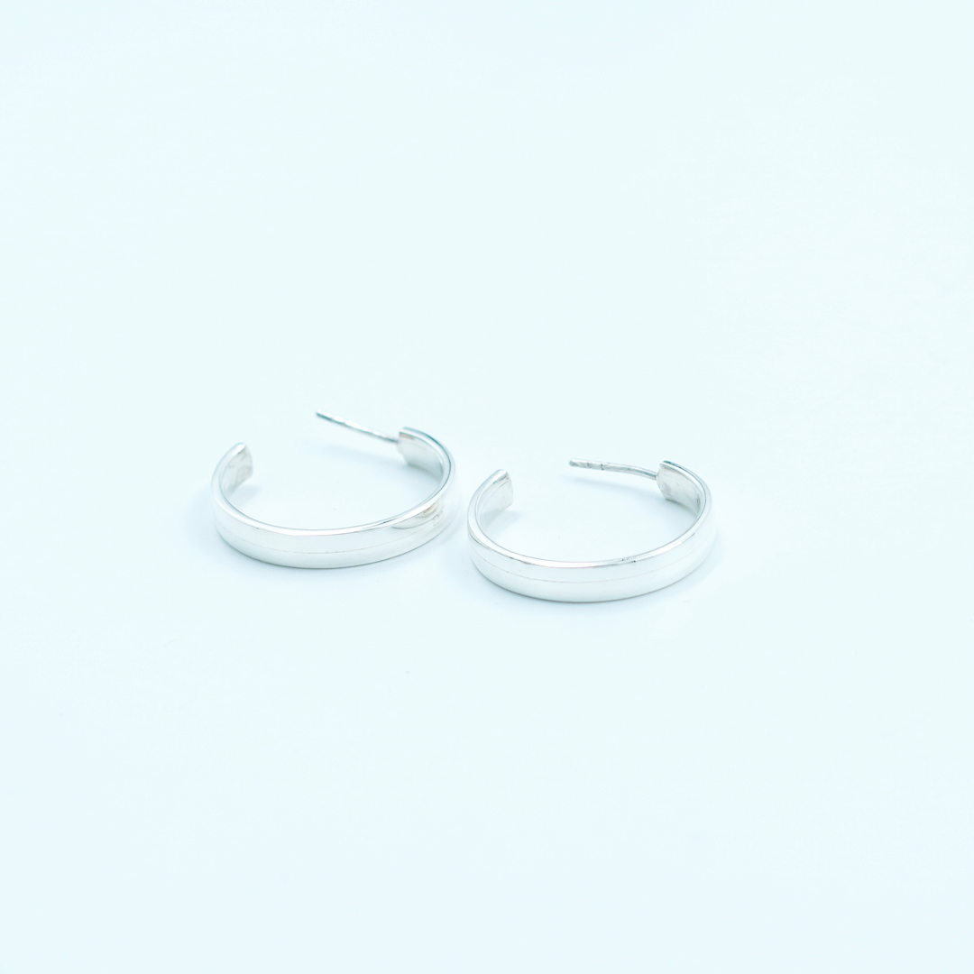 Ladies Silver Earring 3/4 Round Hoop