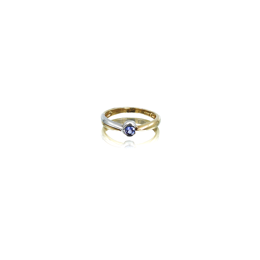 Ladies white/Yellow Gold Tanzanite Ring