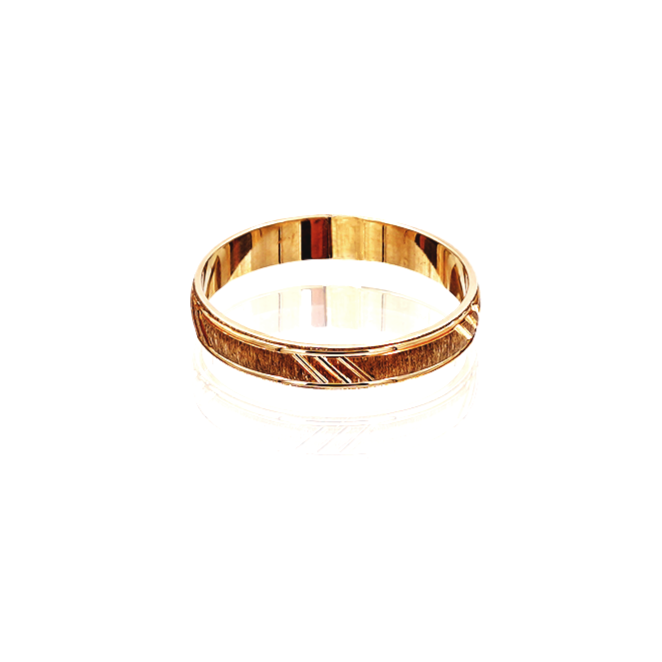 Yellow Gold Engraved Striped Ring