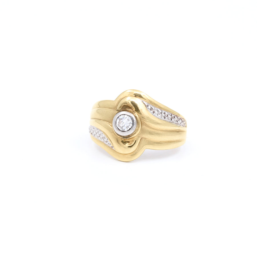 Yellow Gold abstract Tube Setting Ring